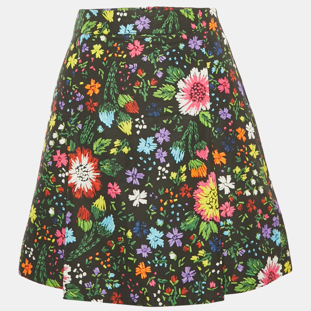 Victoria Victoria Beckham Black Floral Print Crepe Pleated Mini Skirt S Victoria Victoria Beckham Black Floral Print Crepe Pleated Mini Skirt S