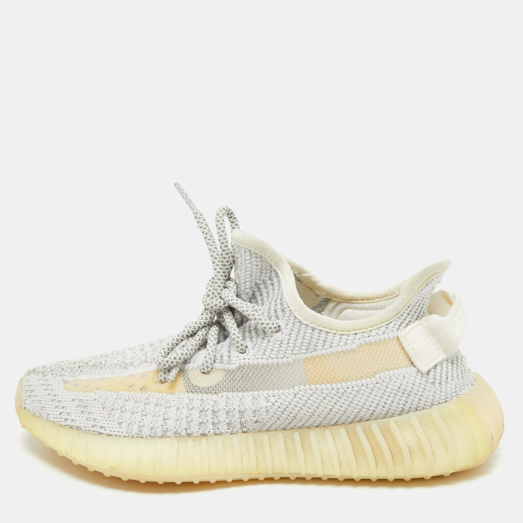 Yeezy x Adidas White/Grey Knit Fabric Boost 350 V2 Static Reflective Sneakers Size 38 2/3 Yeezy x Adidas White/Grey Knit Fabric Boost 350 V2 Static Reflective Sneakers Size 38 2/3
