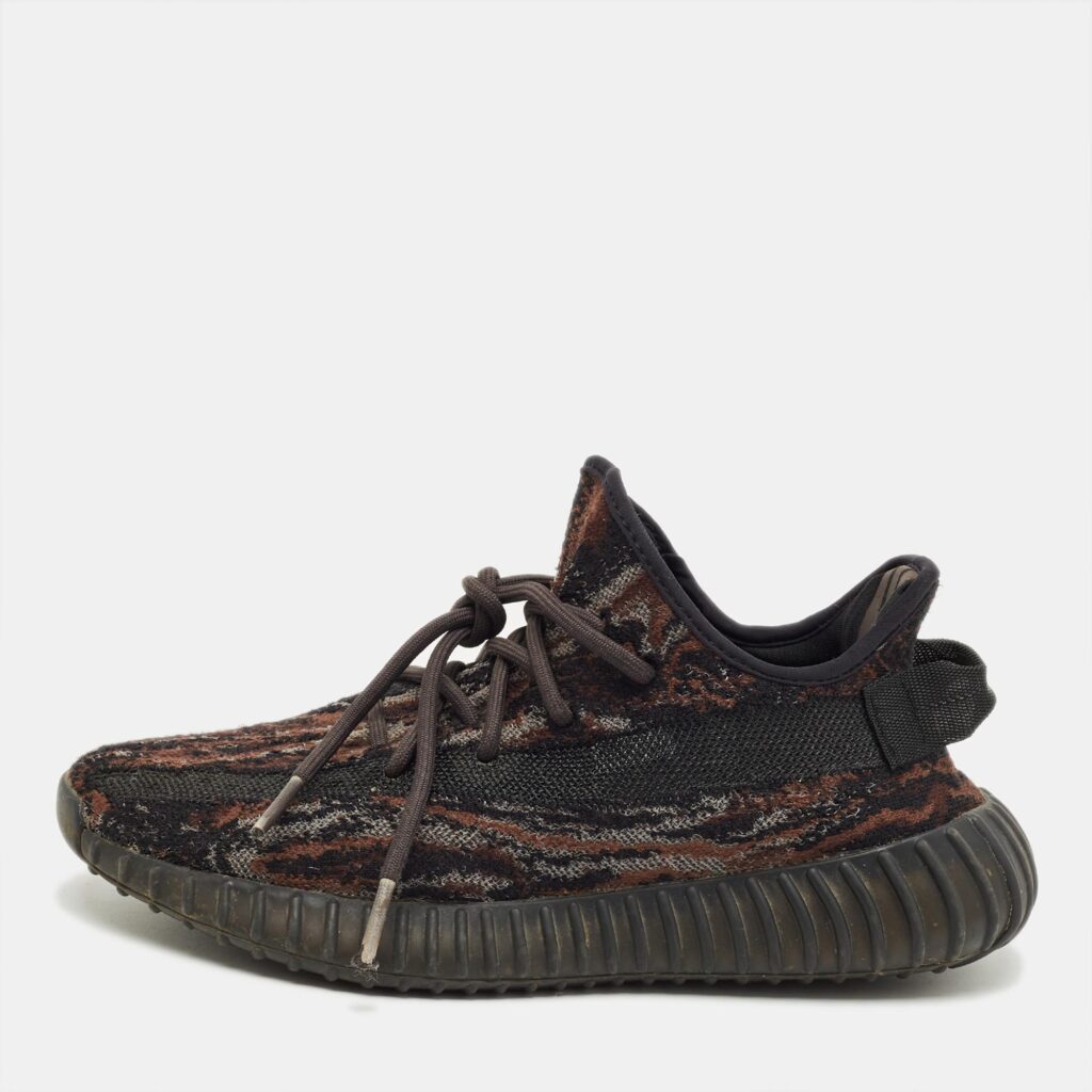 Yeezy x Adidas Brown Knit Fabric Boost 350 V2 MX Rock Sneakers Size 40 Yeezy x Adidas Brown Knit Fabric Boost 350 V2 MX Rock Sneakers Size 40